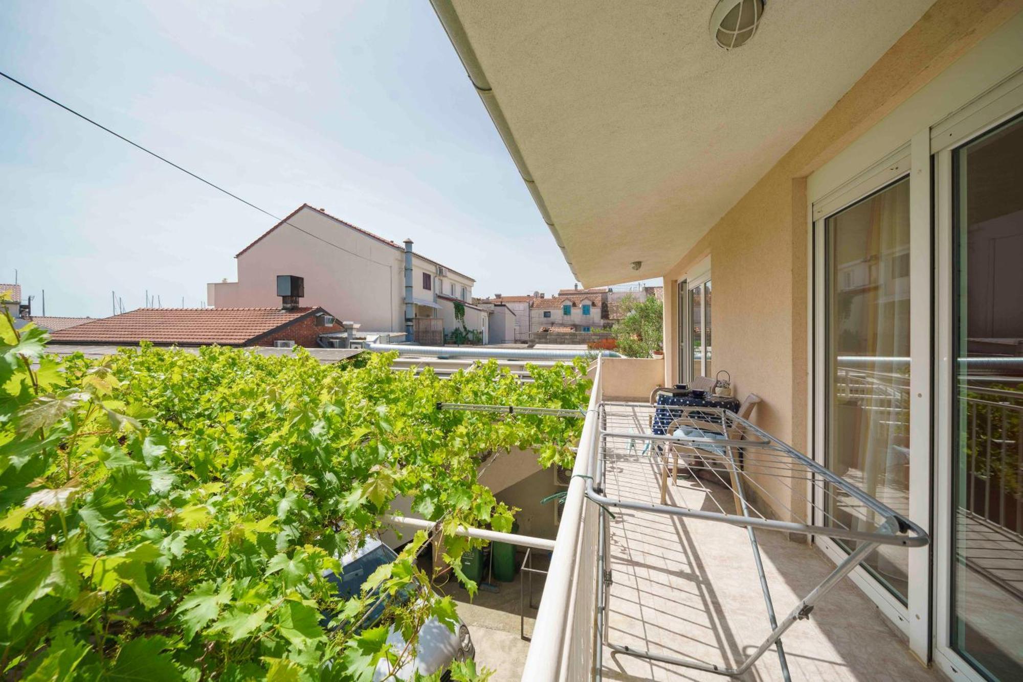 Apartments Vitis - City Centre - Free Parking Vodice Exteriér fotografie